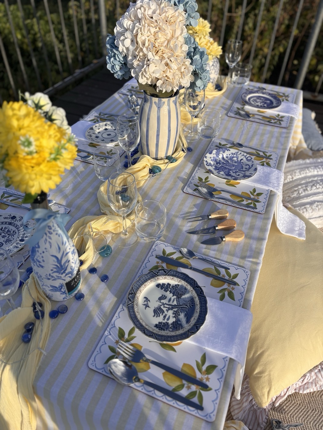 Luxury picnic styling