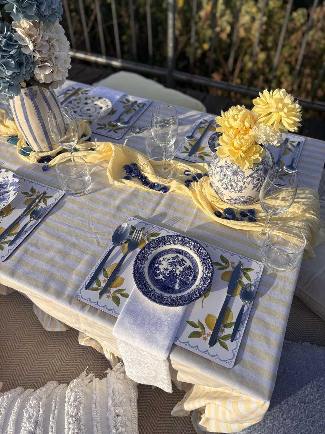 Luxury picnic styling