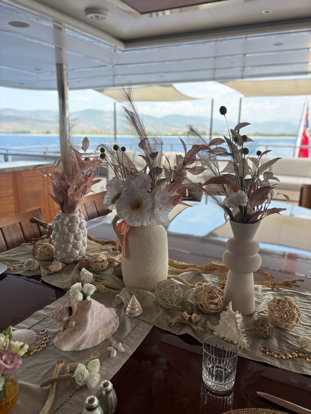 Coastal tablescape