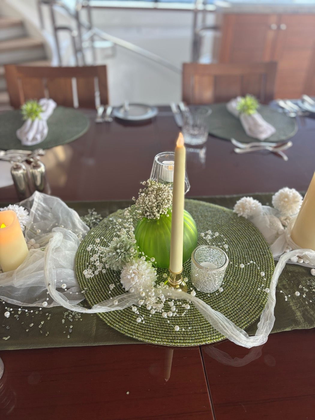 Bespoke tablescape