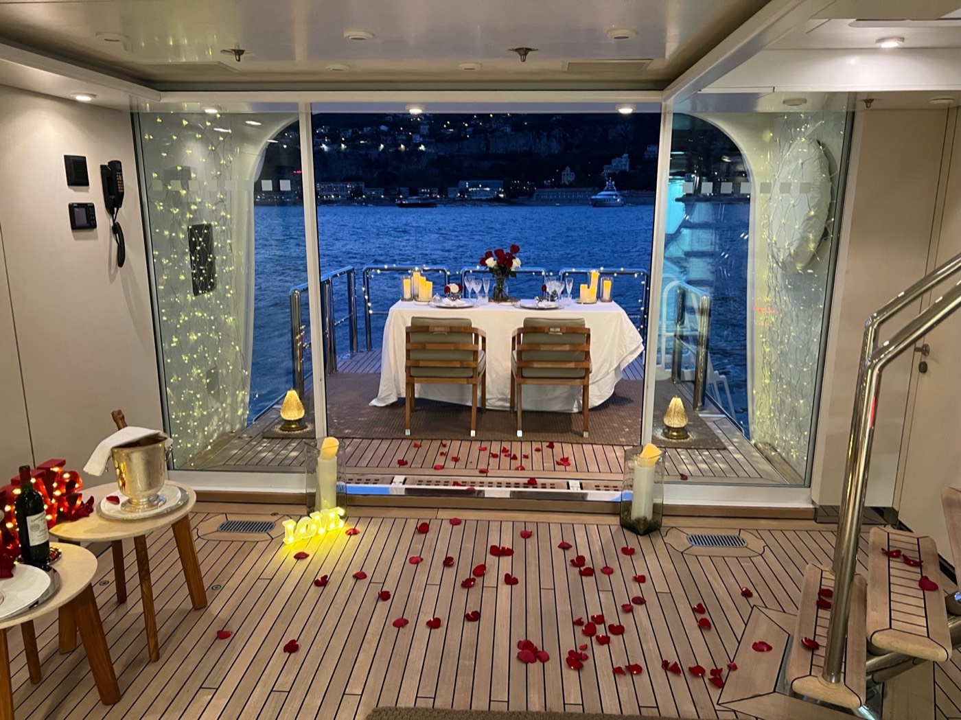 Romance tablescape