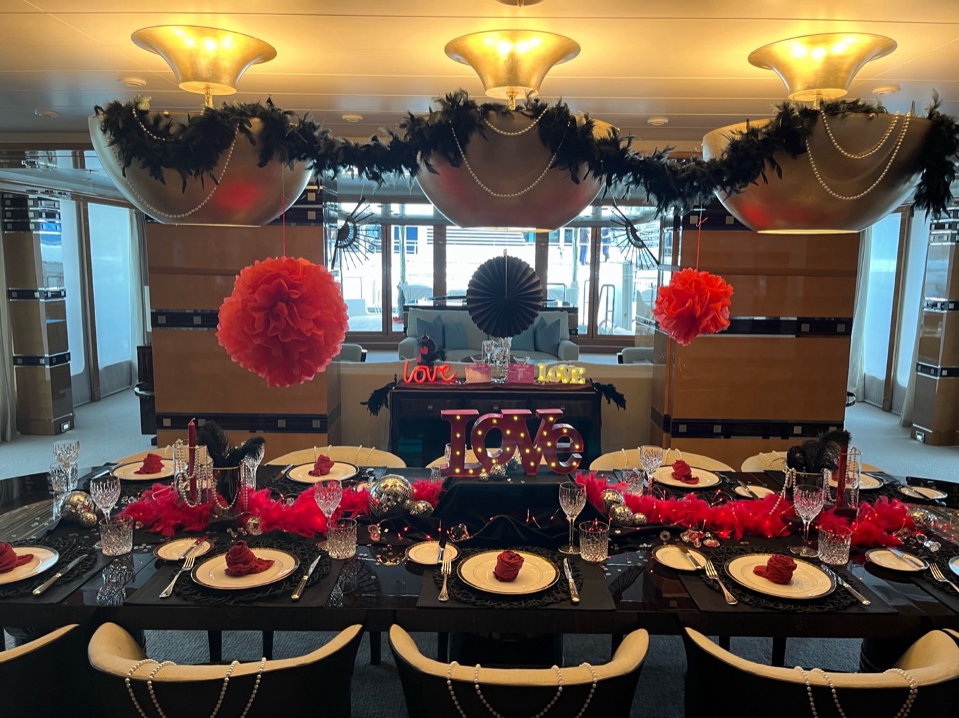 Romance tablescape