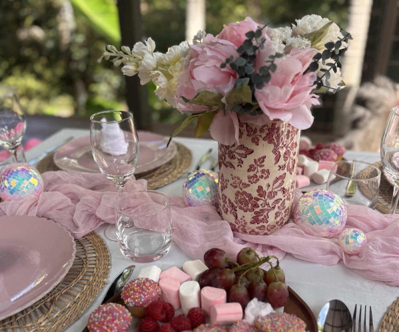 Sundaze Edit pink tablescape with florals, grazing and mosaic detail